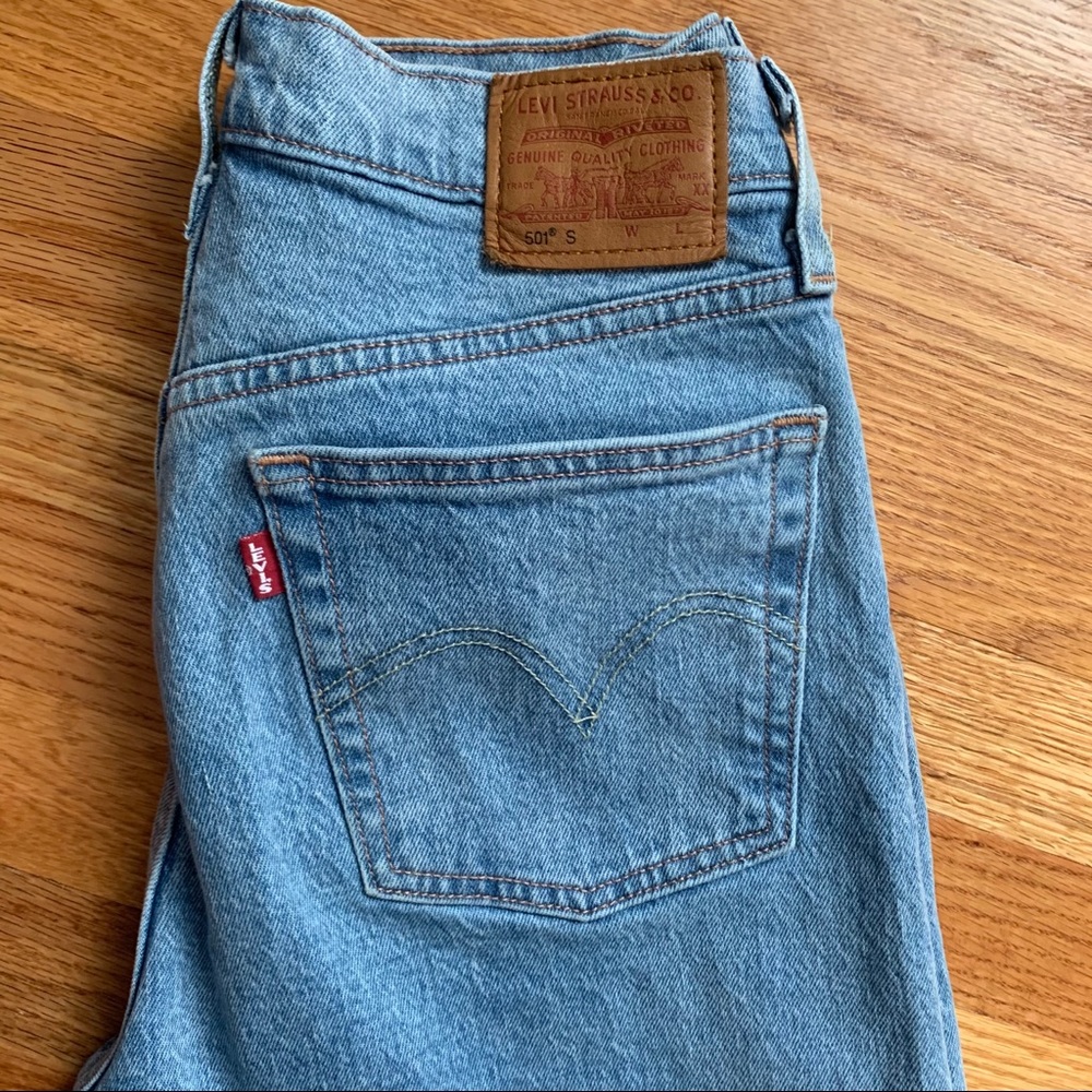 LEVIS 501